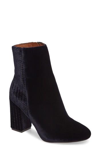Women's Lucky Brand Wesson Block Heel Bootie .5 M - Blue