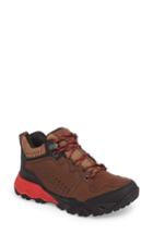 Women's Vionic Everett Hiking Shoe .5 M - Brown