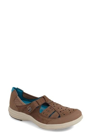 Women's Aravon 'barbara' Sneaker Aa - Brown