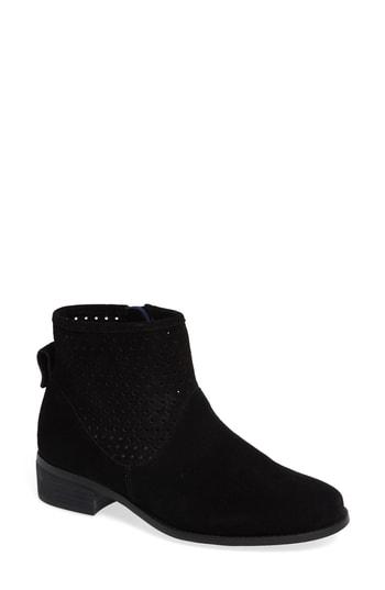 Women's T Tahari Kailah 2 Bootie M - Black