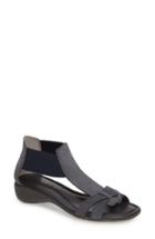Women's The Flexx 'band Together' Sandal M - Blue
