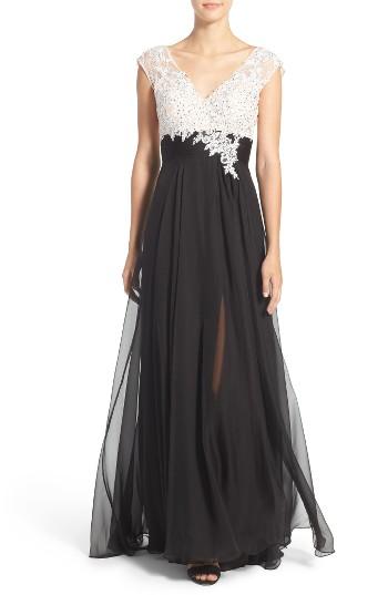 Women's Mac Duggal Mixed Media Gown - Black