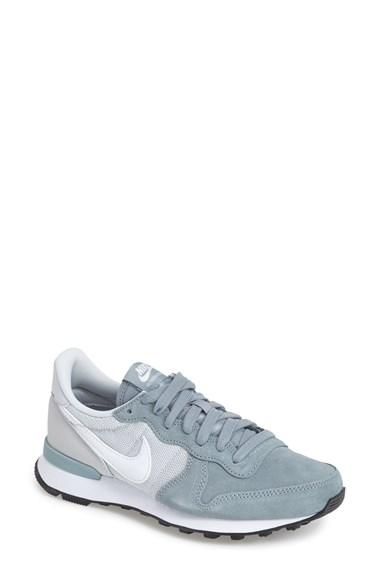 Women's Nike 'internationalist' Sneaker, Size