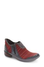 Women's Bzees Nova Midi Sneaker M - Red