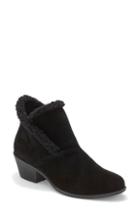 Women's Me Too Zanna Bootie M - Black