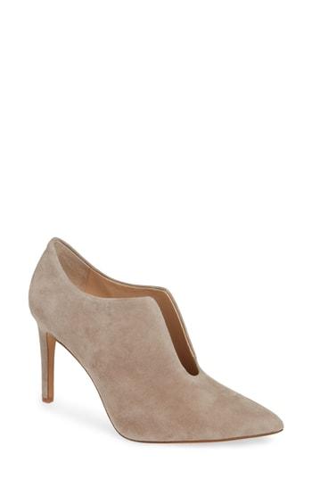 Women's Vince Camuto Metseya Pump M - Grey