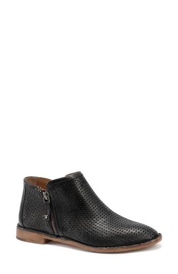 Women's Trask Addison Low Perforated Bootie .5 M - Black