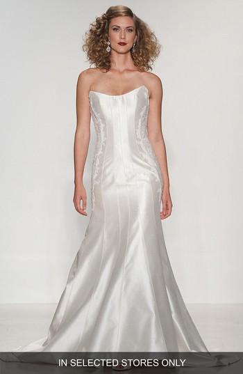 Women's Matthew Christopher Julia Strapless Lace Applique Shantung Trumpet Gown