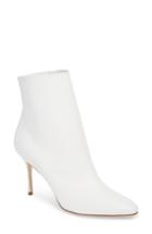 Women's Manolo Blahnik Insopo Bootie Us / 35eu - White