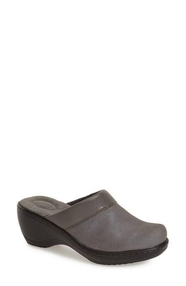Women's Softwalk 'murietta' Clog .5 M - Grey