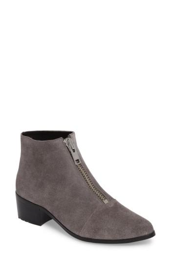 Women's Grey City Winona Front Zip Bootie .5 M - Black