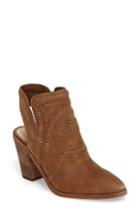 Women's Vince Camuto Binks Bootie .5 M - Brown
