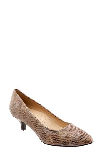 Women's Trotters Kiera Pump .5 N - Brown
