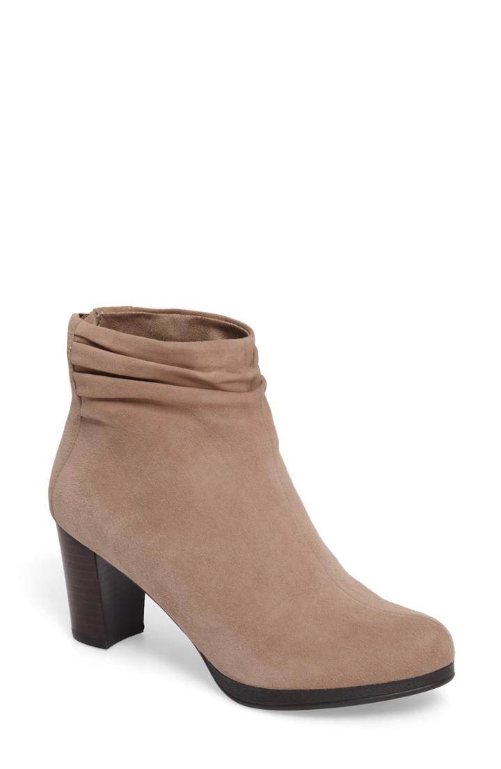Women's Bella Vita Landon Bootie