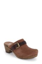 Women's Dansko 'melanie' Clog .5-7us / 37eu M - Brown