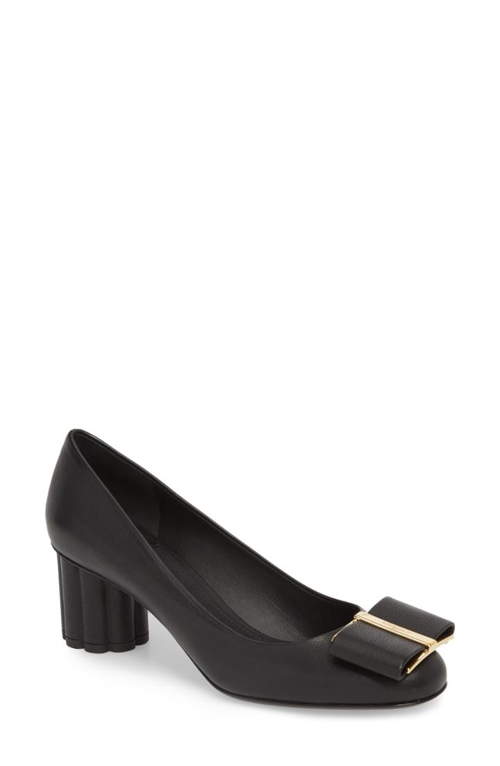 Women's Salvatore Ferragamo Capua Bow Pump .5 B - Black
