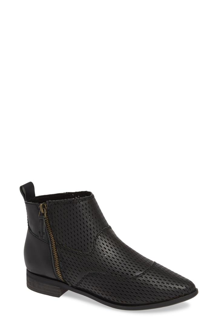 Women's Kelsi Dagger Brooklyn Alska Bootie M - Black