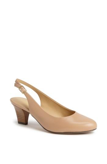 Women's Trotters 'pella' Slingback Pump .5 N - Beige