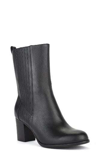 Women's Shoes Of Prey X Eleanor Pendleton Block Heel Bootie