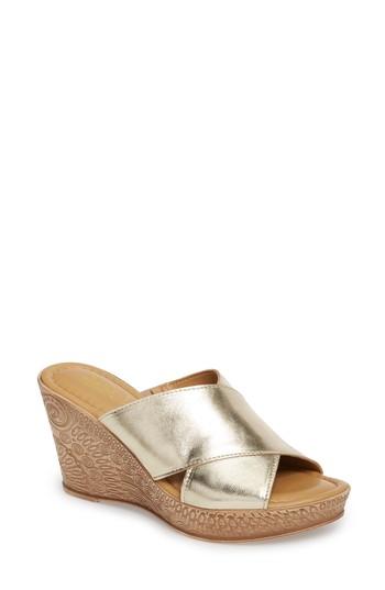 Women's Bella Vita Edi Wedge Sandal N - Metallic