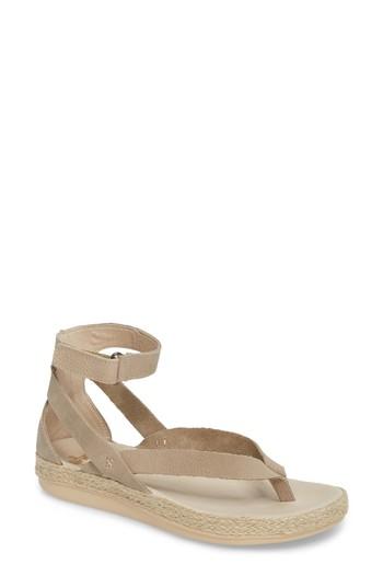 Women's Royal Canadian Peace River Sandal M - Beige