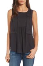 Women's Hinge Crinkle Woven Top