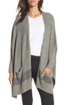 Women's Barefoot Dreams Cliffside Circle Wrap, Size - Green