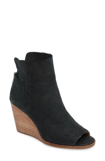 Women's Lucky Brand Urbi Peep Toe Bootie .5 M - Blue