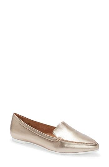 Women's Me Too Audra Loafer Flat M - Metallic