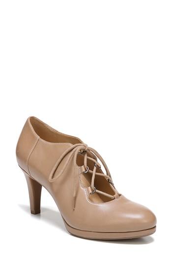 Women's Naturalizer Macie Lace-up Pump M - Beige