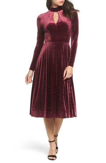 Women's Maggy London Velvet Midi Dress