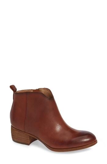 Women's Sofft Coleta Bootie M - Brown