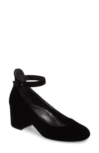 Women's Vaneli Zada Ankle Strap Pump M - Black