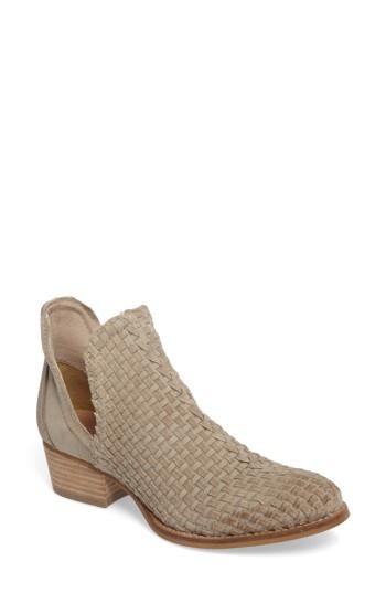 Women's Very Volatile Veracruz Open Side Bootie M - Beige