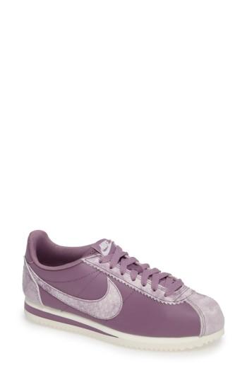 Women's Nike Classic Cortez Premium Xlv Sneaker M - Purple