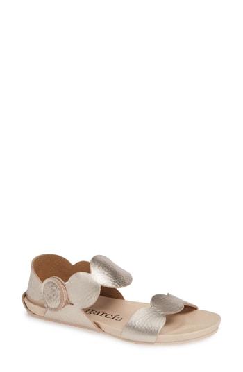 Women's Pedro Garcia Jeanne Flat Circle Sandal