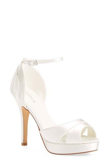 Women's Menbur 'cassandra' D'orsay Platform Peep Toe Sandal Eu - Ivory