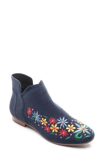 Women's Bernardo Francine Embroidered Bootie M - Black