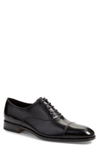 Men's Salvatore Ferragamo 'luce' Cap Toe Oxford W - Black