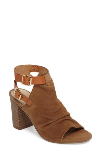 Women's Bos. & Co. Ivy Block Heel Sandal .5-7us / 37eu - Brown
