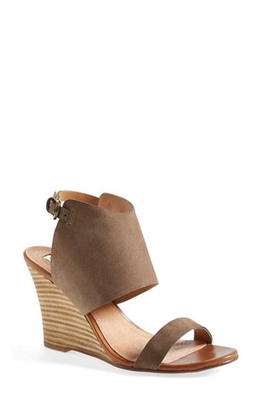 Women's Halogen 'clarette' Wedge Sandal .5 M - Grey