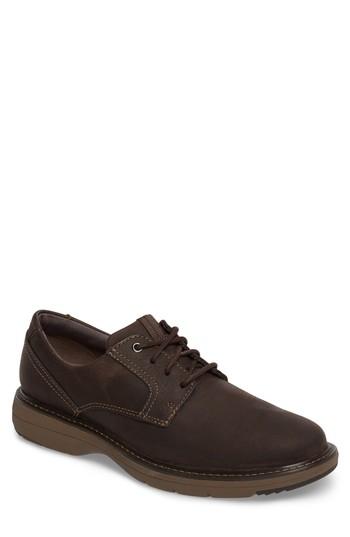 Men's Clarks Cushox Plain Toe Derby .5 W - Brown