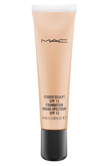 Mac Studio Sculpt Spf 15 Foundation - Nc40