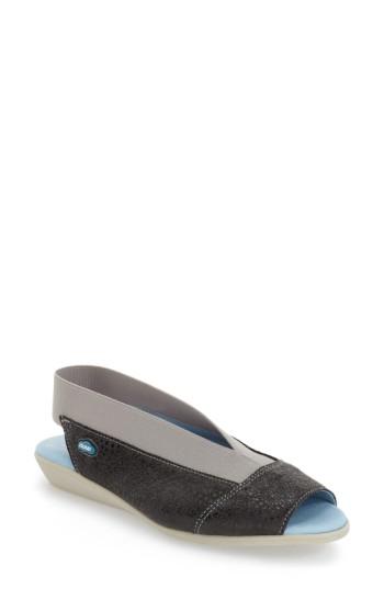 Women's Cloud 'caliber' Peep Toe Leather Flat .5-11us / 42eu - Black
