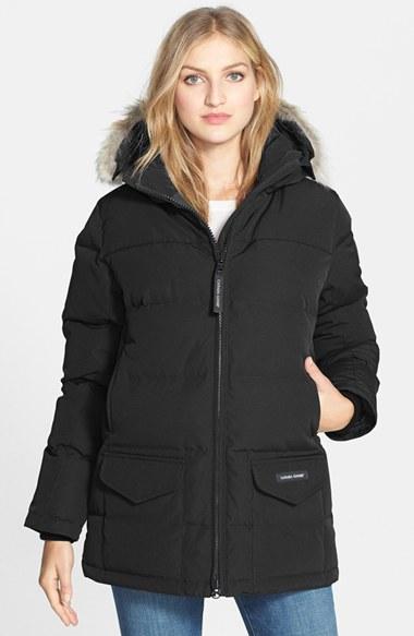 Women's Canada Goose 'solaris' Regular Fit Down Parka With Genuine Coyote Fur - Black