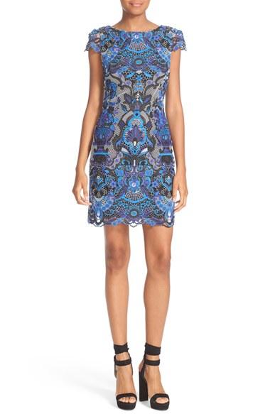 Women's Alice + Olivia Nakia Lace Dress