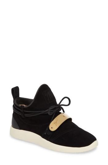 Women's Giuseppe Zanotti Gold Band Sneaker .5 M - Black