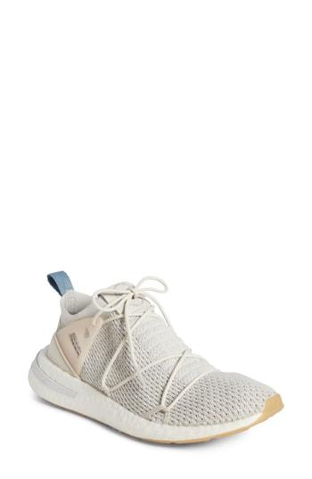 Women's Adidas Arkyn Primeknit Sneaker M - Grey
