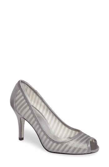 Women's Adrianna Papell Flirt Peep Toe Pump .5 M - Grey