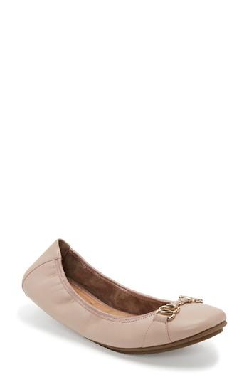Women's Me Too Olympia Skimmer Flat .5 M - Beige